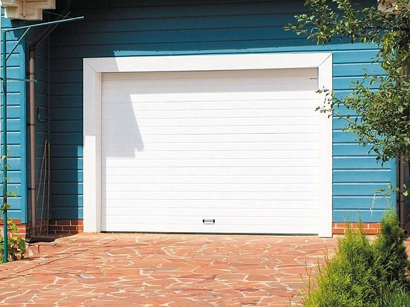 Секционные ворота 2500х2050 мм белые DoorHan rsd02, anapa.doorhan.ru