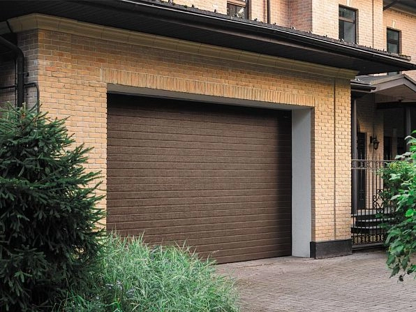 Секционные ворота 2500х2200 мм коричнево-красные DoorHan rsd02, anapa.doorhan.ru